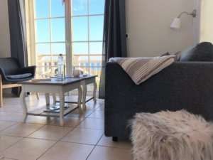 Traumhaus meerZeit Wohnzimmer mit Meerblick