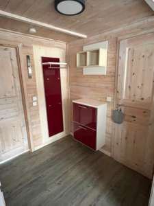 Smillas meerZeit offener Garderobe